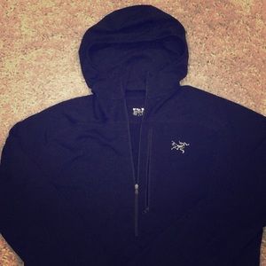 Arcteryx lightweight pullover jacket